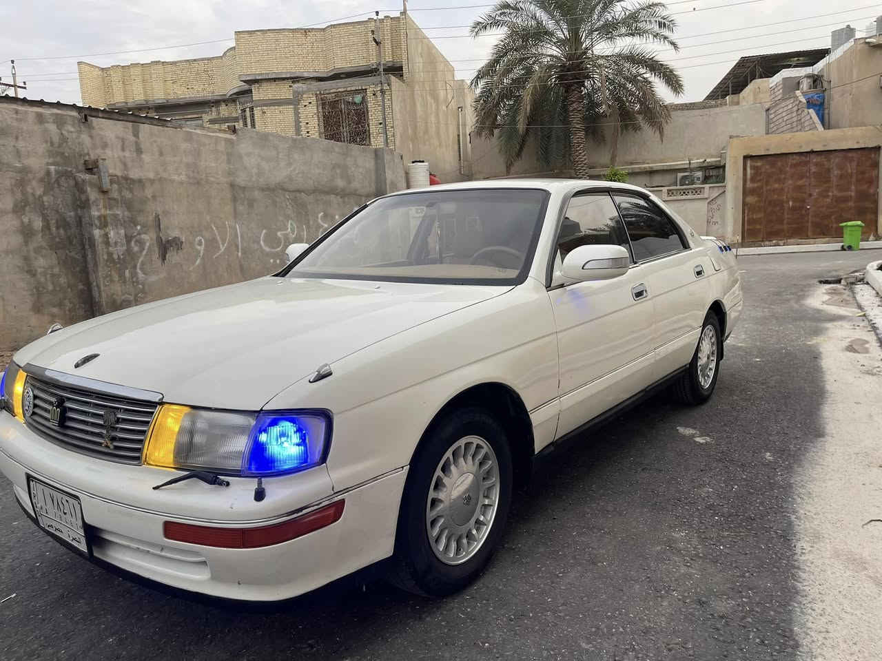 السلام عليكم بطه متصل رقم بصره تحويل ثاني يوم سنويه جديده مكفوله من الكص فقط ( نقل جثه ) مكينه وكير اثنين ونص بل كارتون كهربائيات كلها شغاله تخم تاير حداده جديده السيآره جاهزه من كلشي دواخل جديده مآبيها نقص ولأ برقي العنوآن البصرة السعر 43 الهاتف ***********
***********
