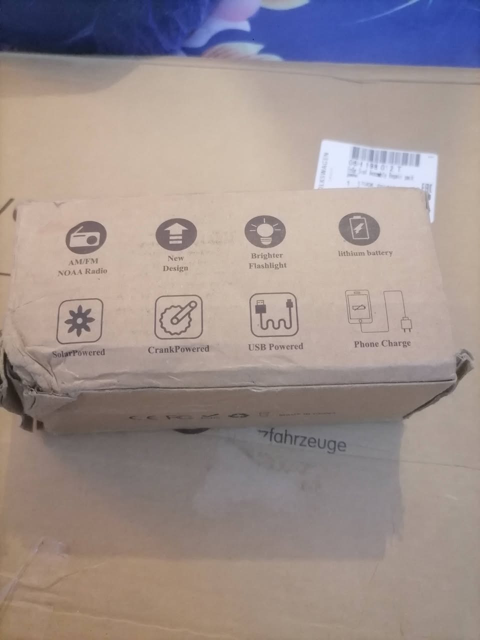 السلام عليكم من رخصة الأدمن 
راديو الطواريء،  متعدد الاستخدام والشحن  كوالتي عالي تصميم حديث


**إذا كنت صاحب هذا الإعلان وتريد حذفه لأي سبب، رجاءا أرسل رسالة إلى الدعم الفني**