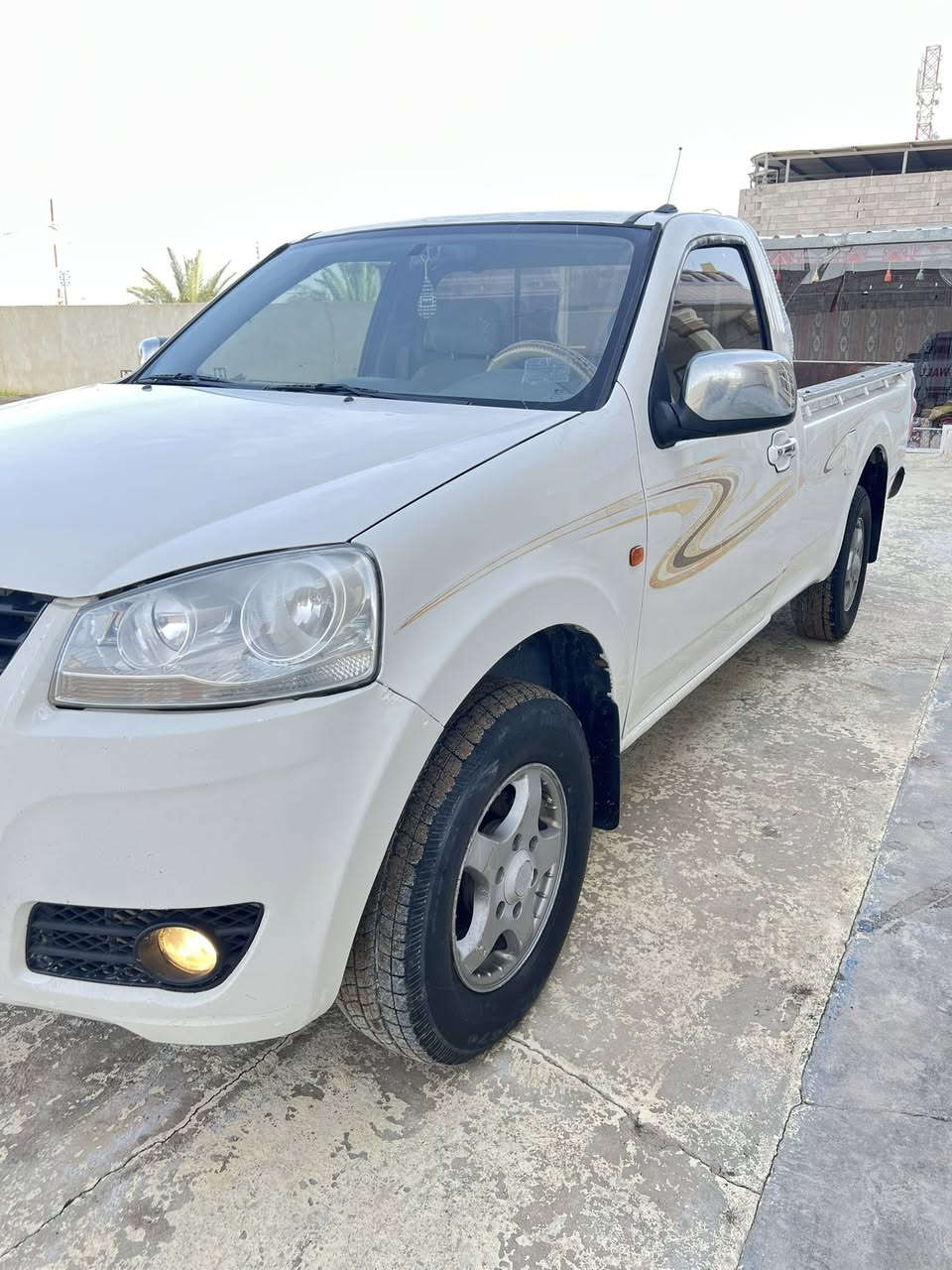 سلام عليكم كريت ويل 2013  مكينه وكير جدد تبريد ثلج حداديه جديده. تخم تايرات جدد سياره جاهزه ٥ جنكال 
السعر ٧٠بيه مجال بسيط.    مكاني. البصره 
اتصل ***********. بس الشراي ينتصل بيع فقط //
