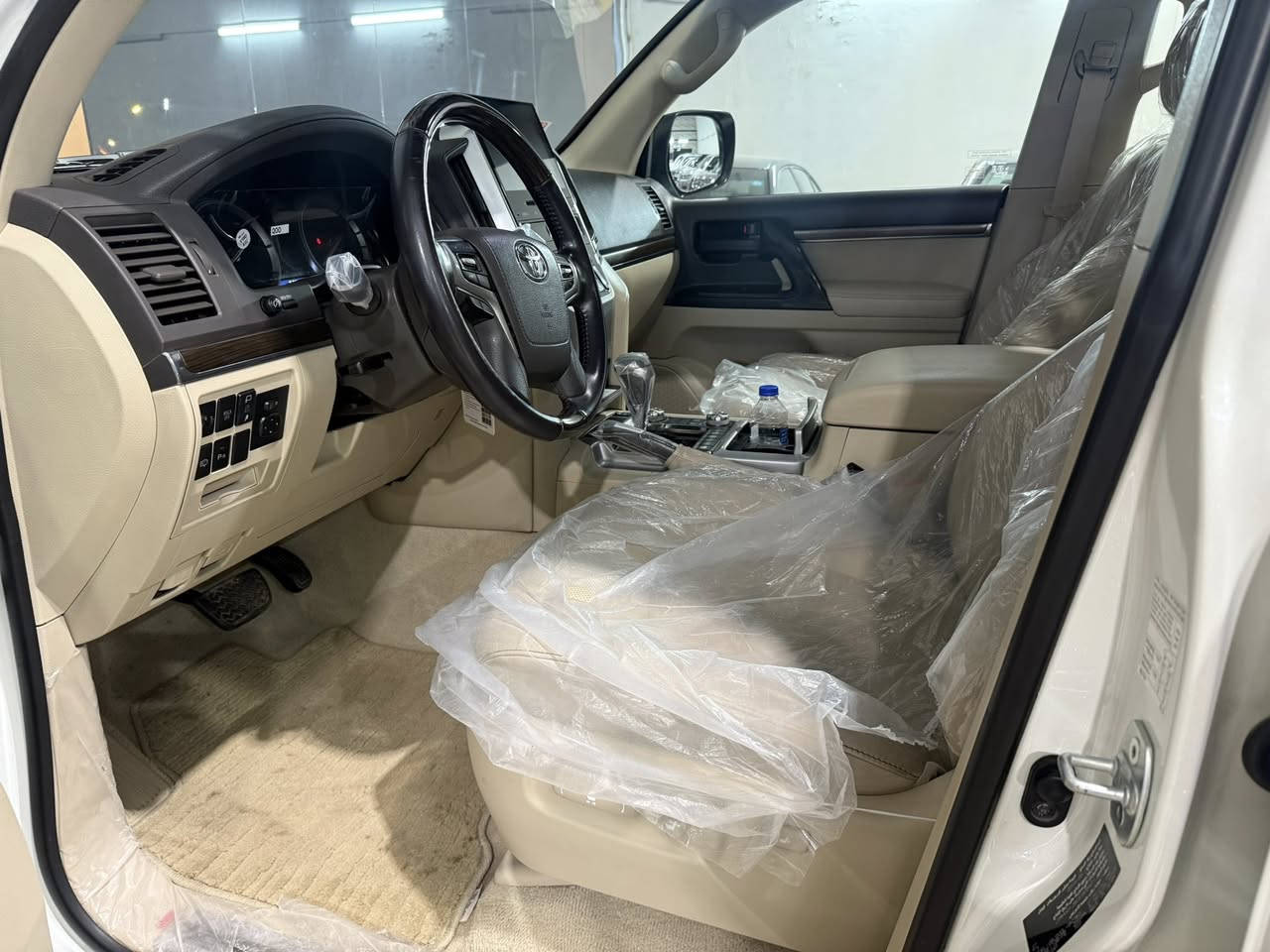 البيع لاندكروز 2019 كفاله عامه ساز باب الاول فول كراند دورنك ماشيه 62 الف حقيقي موصفات الكزز رقم بغداد ابسمي غراض شركه كلهن موجدات ابيه السعر 540 ورقه الاتصال ***********
