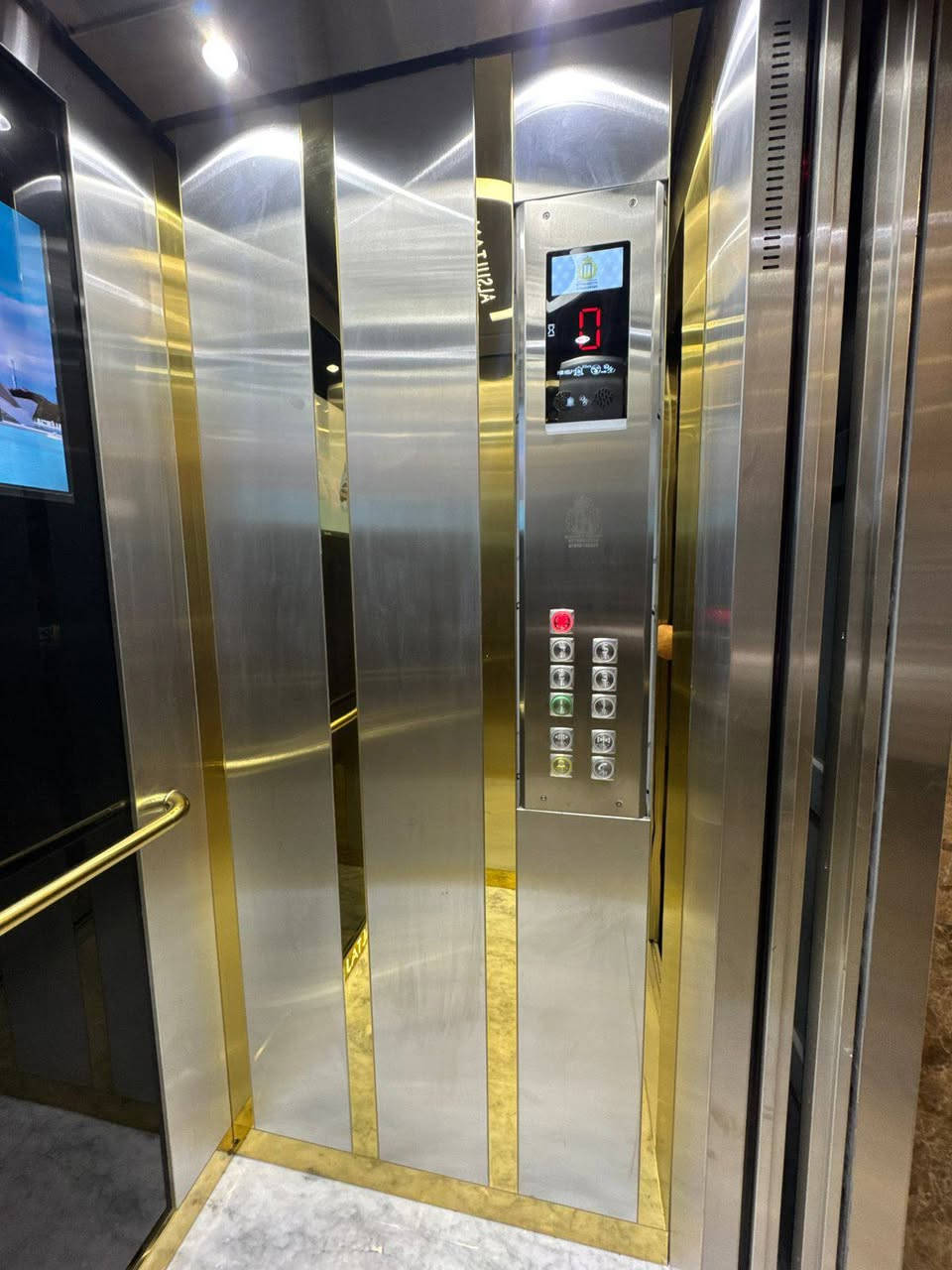 أحدث وأسرع المصاعد والسلالم الكهربائية في العراق 📣
هل تبحث عن الأمان والفخامة في آن واحد؟ تقدم لكم شركة التاج للمصاعد والسلالم الكهربائية أحدث حلول التنقل العمودي بأعلى المواصفات العالمية.

✨ خدماتنا:
🔹 تركيب جميع أنواع المصاعد (بأنظمة مختلفة).
🔹 سلالم كهربائية للمولات والمراكز التجارية.
🔹 صيانة دورية ومتابعة مستمرة على مدار 24 ساعة.
🔹 فريق عمل متخصص لضمان أعلى معايير الأمان والجودة.

📍 موقعنا: بغداد - الكرادة (في قلب العاصمة)
📞 للتواصل والاستفسار: ***********
✅ ضمان على جميع الأعمال - خدمة ما بعد البيع

تواصلوا معنا الآن للحصول على أفضل العروض! ⚡

#مصاعد_عراق #سلالم_كهربائية #شركة_التاج #بغداد #الكرادة #مصاعد #صيانة_مصاعد #بناء_وتشييد
