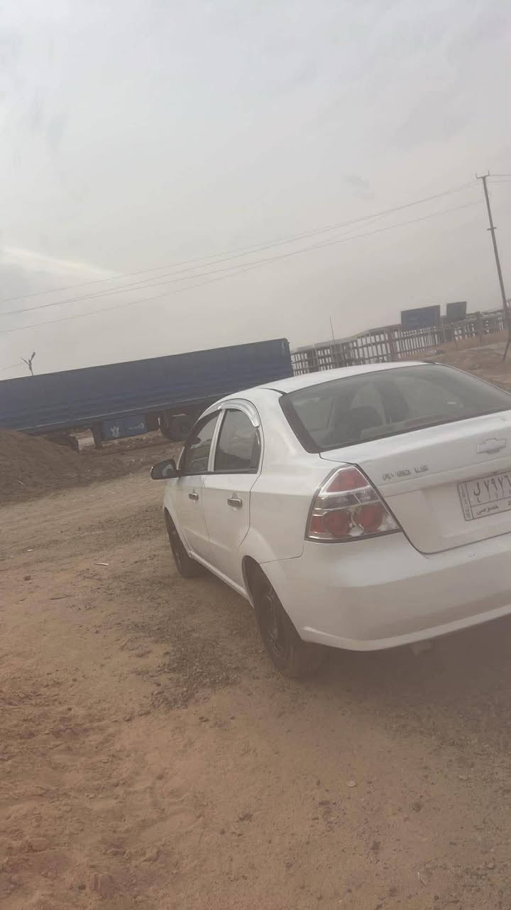 سلام عليكم افيو 2011 سياره نضيفه جاهزه  تخم تاير جديد   حداديه جديده بيها صبغ دعاميات وشويه تلحيضات  سعر 75  وبيها مجال بغداد ابو غريب ***********
