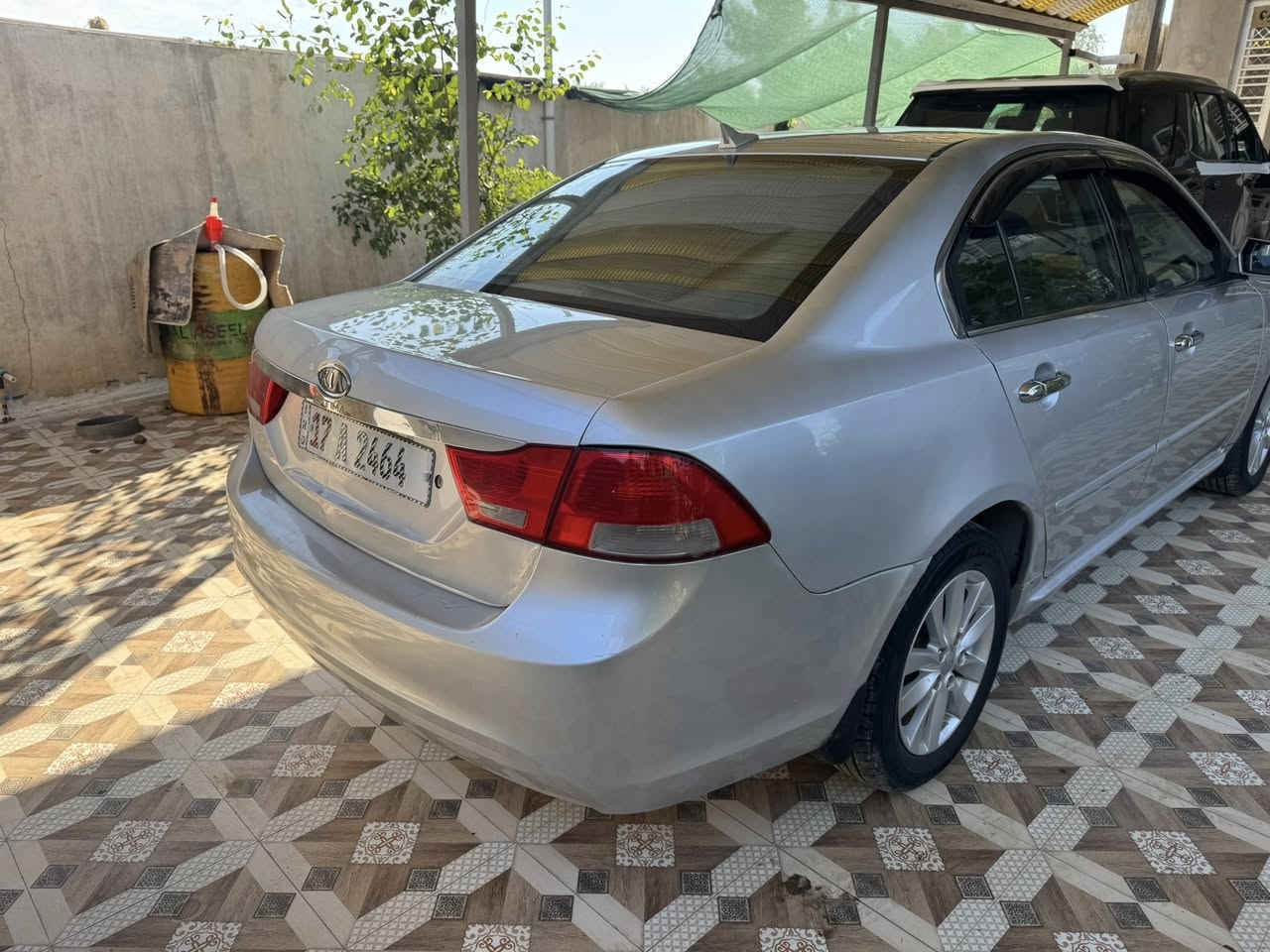 سلام عليكم أوبتيما ٩ وارد كوري مكينه ٢٠٠٠ دوش فقط جومالغ خلفي صبغ جديده بمعنه الكلمه رقم مثنى بسامينه جهزه مكينه وكير وتبريد وحداديه تخم تاير مانقصها ايشي مكانها ديوانيه دغاره ١٠٥ سعر وبيه مجال جدا بسيط ***********
