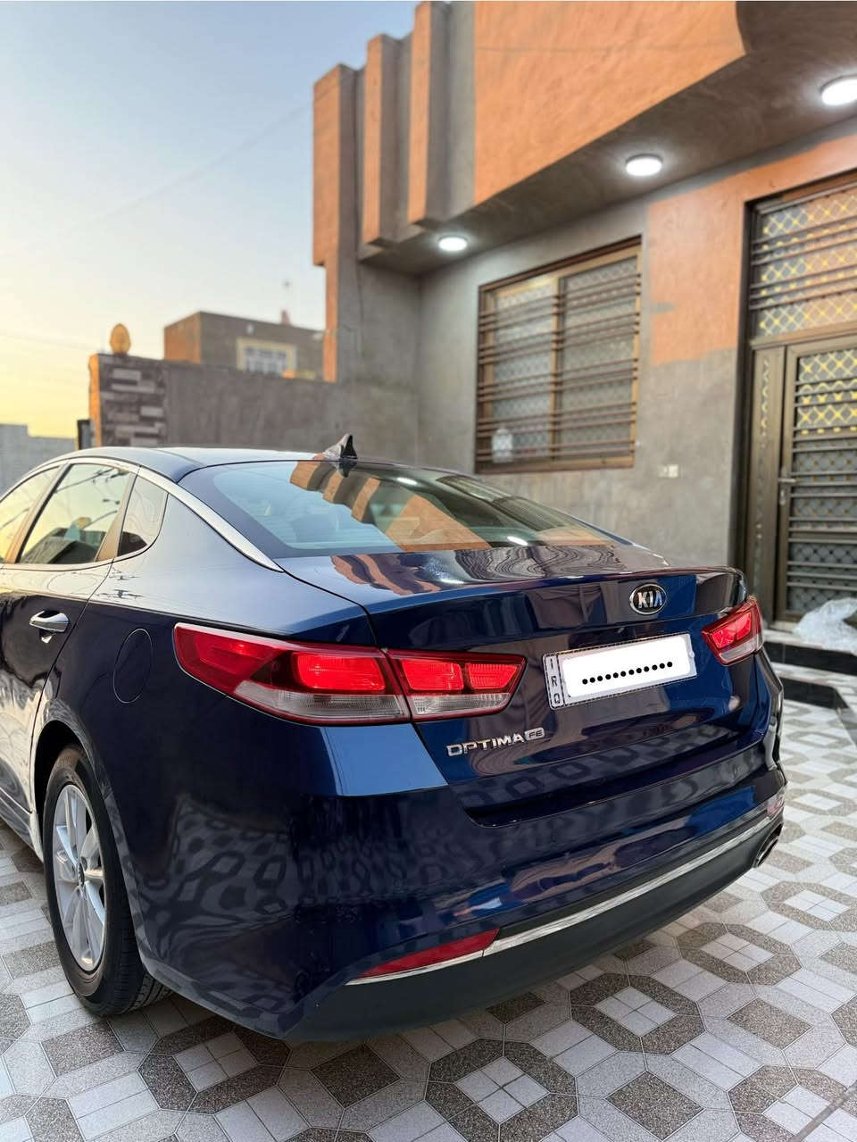 اوبتمى ٢٠١٦ وارد امريكي داخل بيجي رقم بغداد الدولي تحويل مباشر سنويه وهزه جدد حادث بنيد وجاملغ وحافة الجاملغ الخلفي فقط بدون دواخل (الشاصي مكفول من الشخط) سونار مرفق مكينه ٢٤٠٠ برغي ممفتوح بيها وشرط سيرفس ممشتغل حجر بيئه موجود تبريد حداديه تخم تاير كلشي بيها جاهز السعر ١١٤ وبيها مجال بسيط جداً مكاني بابل *********** 

شاشه 
كامره خلفيه 
ويلكب 
تحكم جهتين 
٣ انضمه قياده 
كشاف اصل
