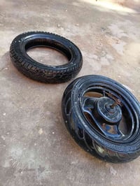 تاير امامي ويل • تاير خلفي نضيف • طبلة جيب