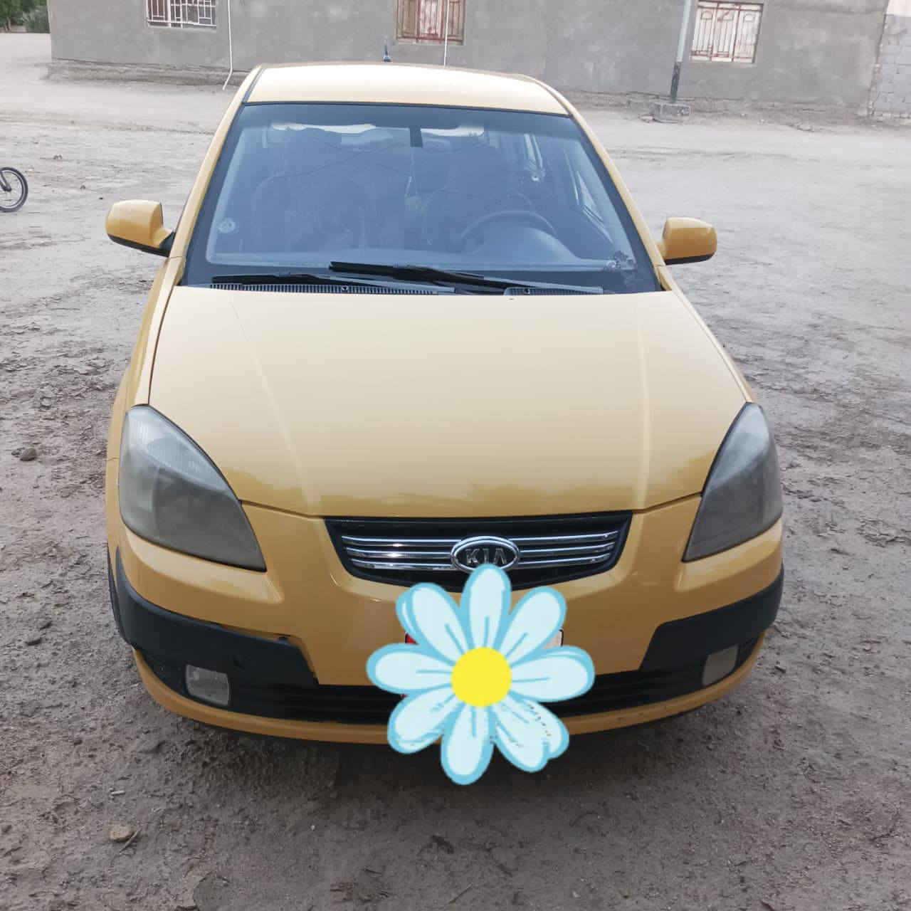 السلام عليكم/ كيا ريو هاش باك 2009  سياره جاهزه مكينه وگير وحداديه مداور ثاني يوم السعر 65$ وبيها مجال قليل المكان ناصريه مركز للاستفسار الاتصال على الرقم ***********
