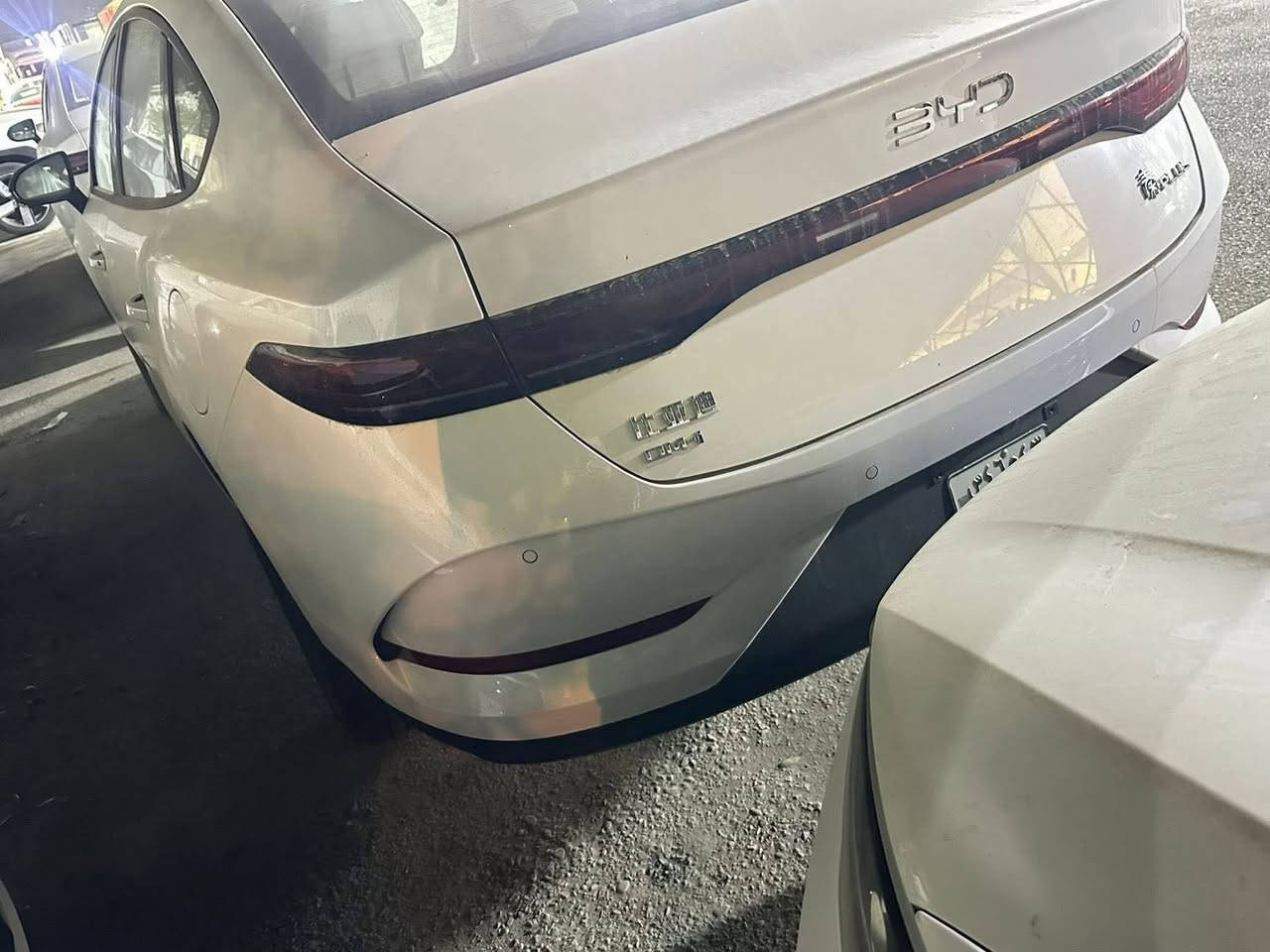 السلام عليكم شباب رجاء بس شراي يتصل فدوه.                                جن                         بلاص ٢٠٢٥ 

داخل ابيض 
دخول جديد 
  مليون دينار 11.250.000
مع كامل ملحقاته كاعيات شاحن

🔌 

***********
