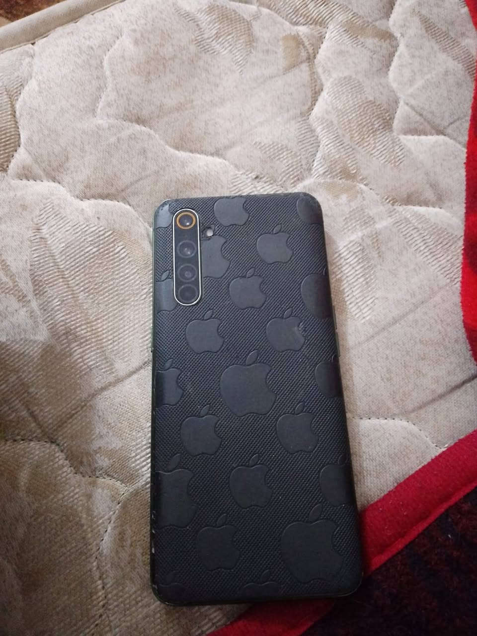 ريلمي اكس 50 برو فايف جي
معالج سناب دراكون 865 يدعم 90 فريم ببجي HDR 60 فريم سلاسه فول بس مشكلته ضهره مكسور ومامفتوح ابد وبصمه اصبع سريعه الاستجابه وتصوير 4k 60 فريم بالتصوير و زوم 20 وعدسه مايكرو ومغلف بالضهر كما موضح ابيعه ب 250 قفل او مراوس بجهاز بوكو اكس 6 برو او غير جهاز


**إذا كنت صاحب هذا الإعلان وتريد حذفه لأي سبب، رجاءا أرسل رسالة إلى الدعم الفني**