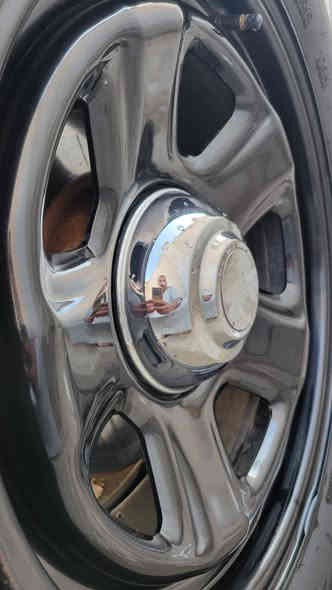 السلام عليكم تخم ويل 18بوليسي اصلي مع طوس اصليه مع تخم أسدد اصلي
مع تخم تاير هيلو جديدانتاج 25
المكان ديوانيه  //بيع فقط
***********واتساب
***********
