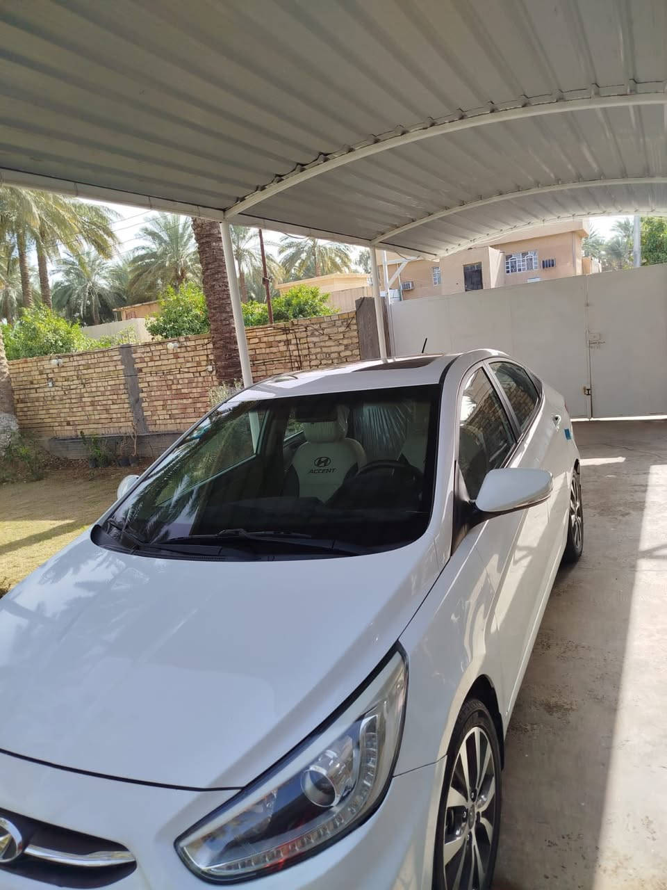 اكسنت موديل 2016 محرك 1600 دوش المرغوب رقم بغداد انكليزي بااسمي سياره مكفوله من دعاميه لدعاميه عدا ٣ اصابيع يم يده باب او اقل شخطه ونصبغت كير محرك كله مكفول سياره مواصفات ودوشمه جديده وعليها ادامه كامله ماشيه 103 سعرها 117 مجالها بسيط *********** مكلفه بالنشر ‬
