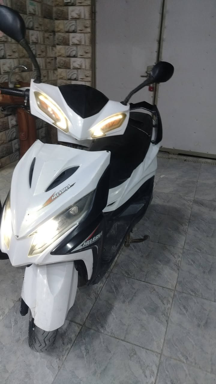 السلام عليكم
دراجة جديدة للبيع جاهزة ما بيها اي نقص مكينة جديدة ما مفتوح بيها برغي موديل ٢٣
السعر ٤٥٠
الرقم *********** _ ***********
