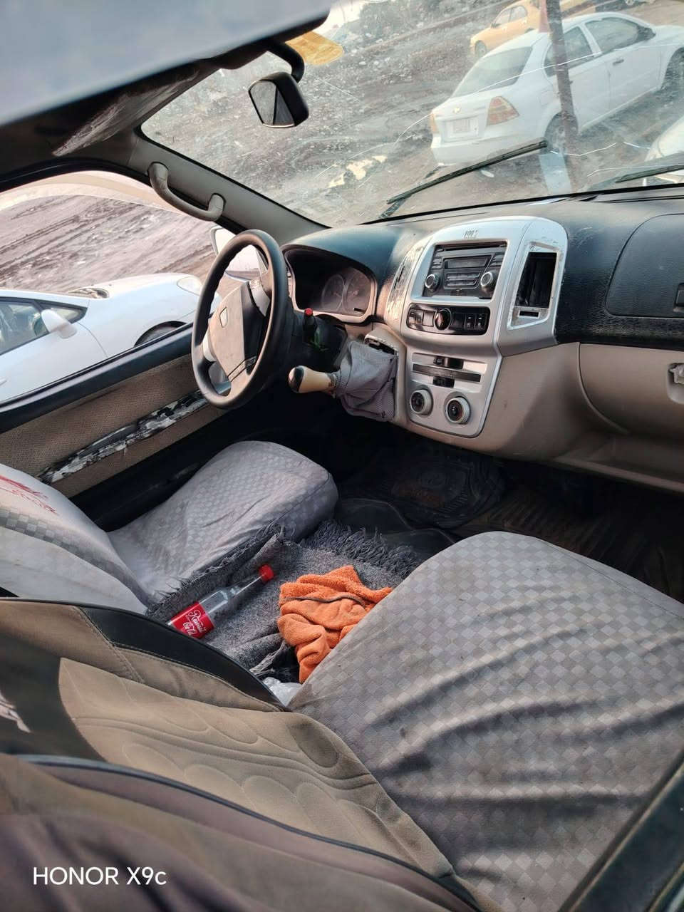 سلام عليكم كيه جنبي البيع 2014 رقم بصره بكان سياره ميسان سنويه 2027 سعر 45 وبيه مجال قليل وهذا رقمي ***********
