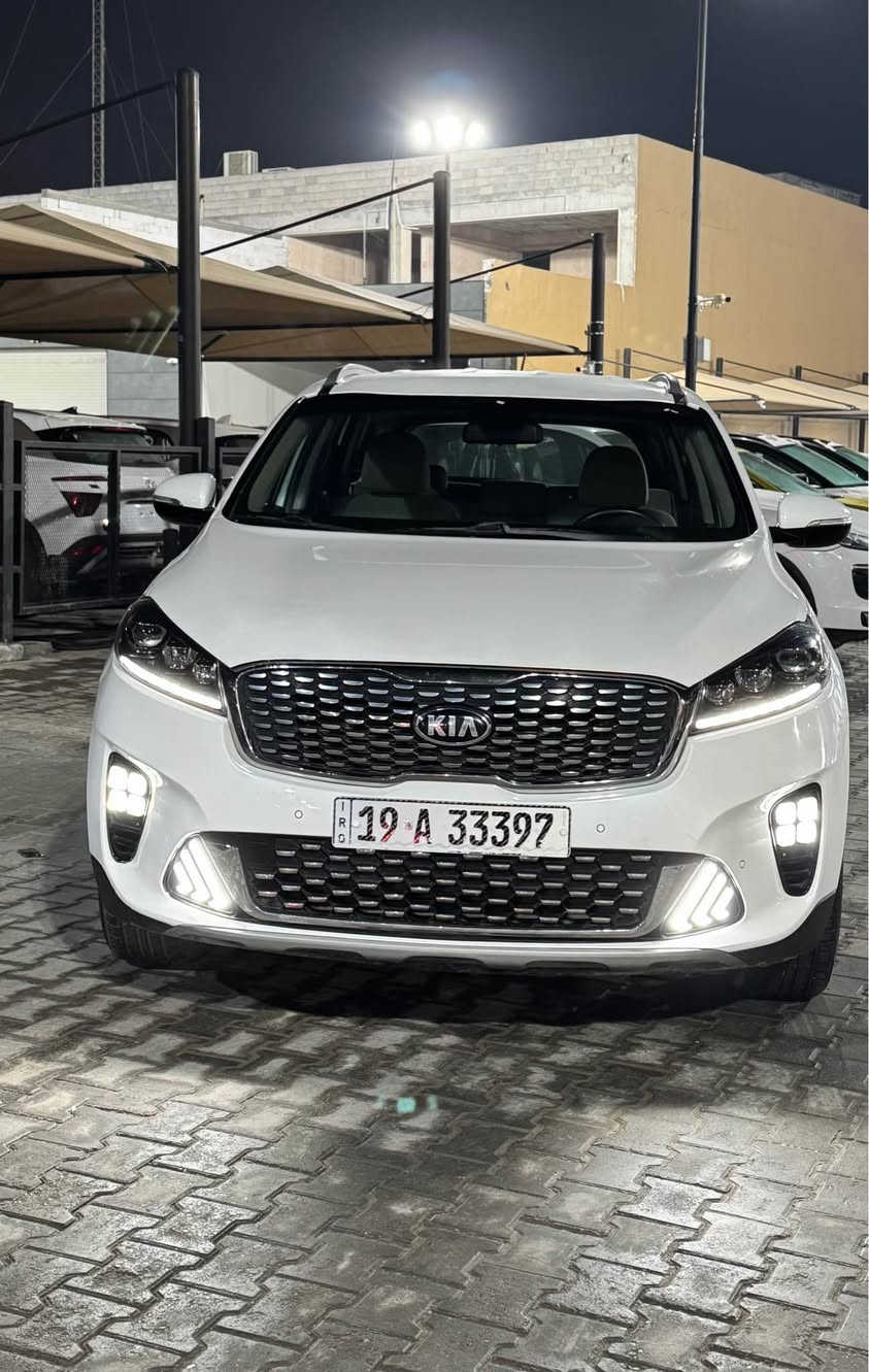 سلام عليكم

كيا سورنتو 2019 
خليجي كفاله عامه من ضربه وصبغ وتبديل 
فقط بارد اربع اصابع
قماره حديد فول مواصفات 6 سلندر 
7 راكب 3 قطع تبريد 
بصمة تشغيل وابواب وصندوق كهرباء 
كشنات امامية كهرباء 
اشاير بالمري والمري كهرباء  وترحيب عند الاقتراب
شاشة كبيرة كار بلي كامرة خلفي
حساس امامي خلفي 
وباقي المواصفات المعروفه 
رقم كربلاء سنوية بأسمي 
مكاني كربلاء الملحق 
سعرها 245
*********** كربلاء, العراق
