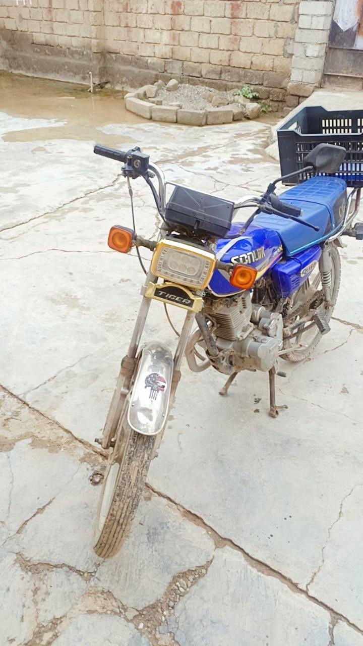 سلام عليكم اخواني دراجة سيفان موديل 20للبيع السعر خاص توصيل عل رقم ***********
