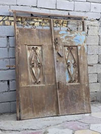 باب فتحتين • إطار حديد ثقيل • سوق الشيوخ