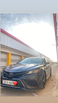 توجد سياره كامري موديل ٢٤ لون اسود se ماشيه  ٣٥ الف. بچم نظيف ما بيه ا...