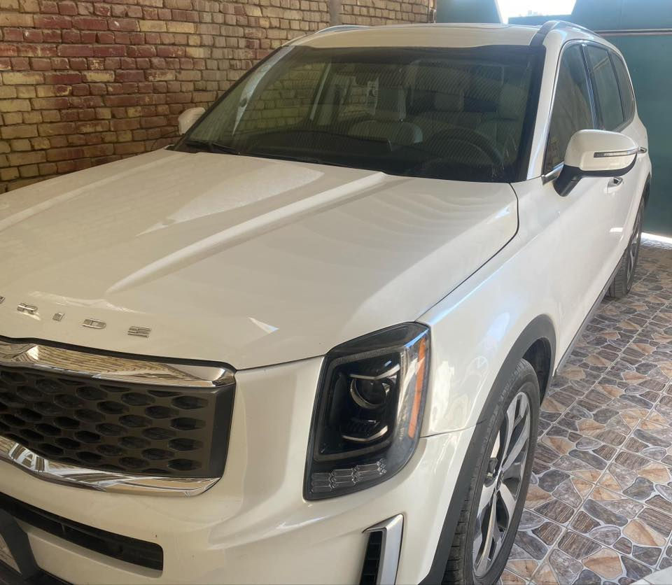 السلام عليكم .. 
تيلورايد موديل 20 
فئة S 
تحكم ستيرن 
كشنات جلد 
تدفئة كشنات 
رادارات امامي وخلفي وجانبي 
Auto stop
ستيرن رجاج 
كاميرا خلفيه 
حساسات خلفيه 
اشارات بالمرايه 
رقم بغداد بنيد تبديل جاملغات نفسهم صبغ 
( بدون دواخل ولاشواصي ) 
ايرباك فقط دركه 
ماشيه 120km // 74 mile 
للبيع 243$ وبيها مجال 
مكانها ذي قار وباسمي الشخصي 
***********
