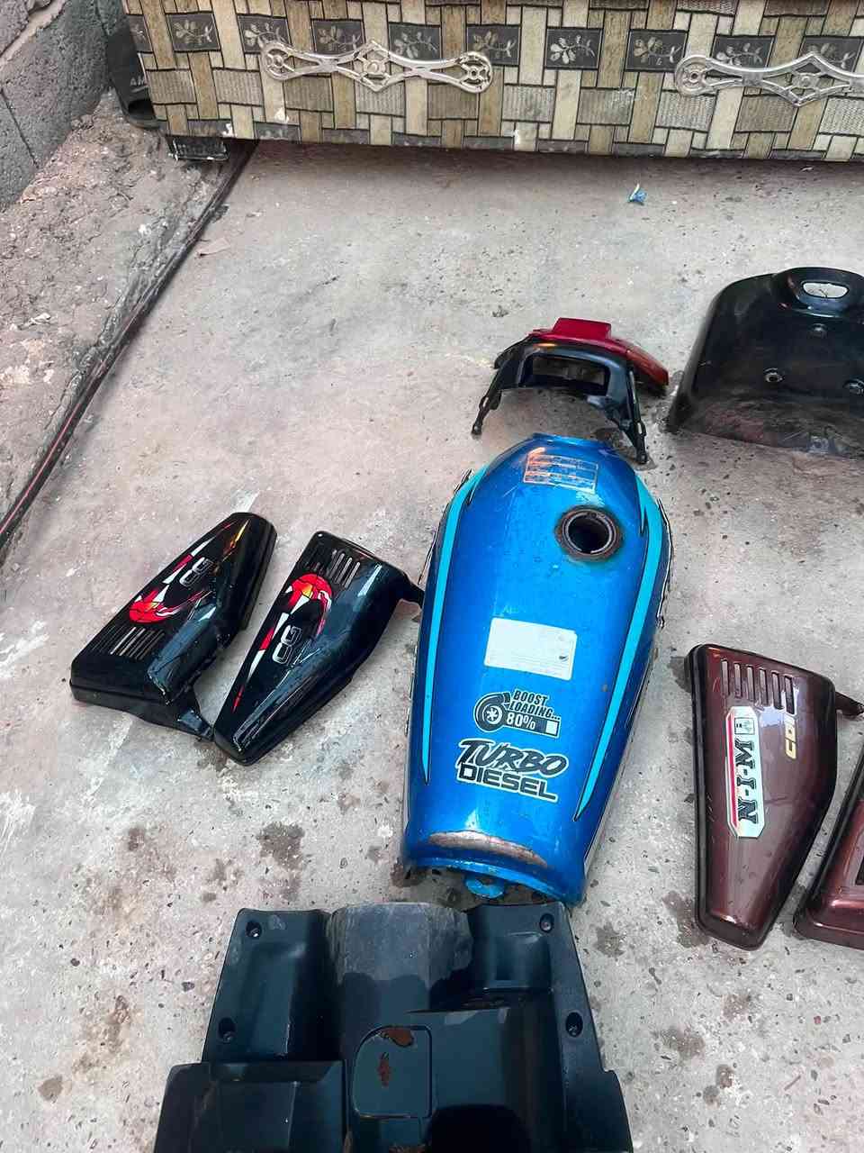 للبيع غراض شلعه وحده ب٦٠ بيهن مجال مكاني سدة الهنديه غراض نصهن نضاف ***********
