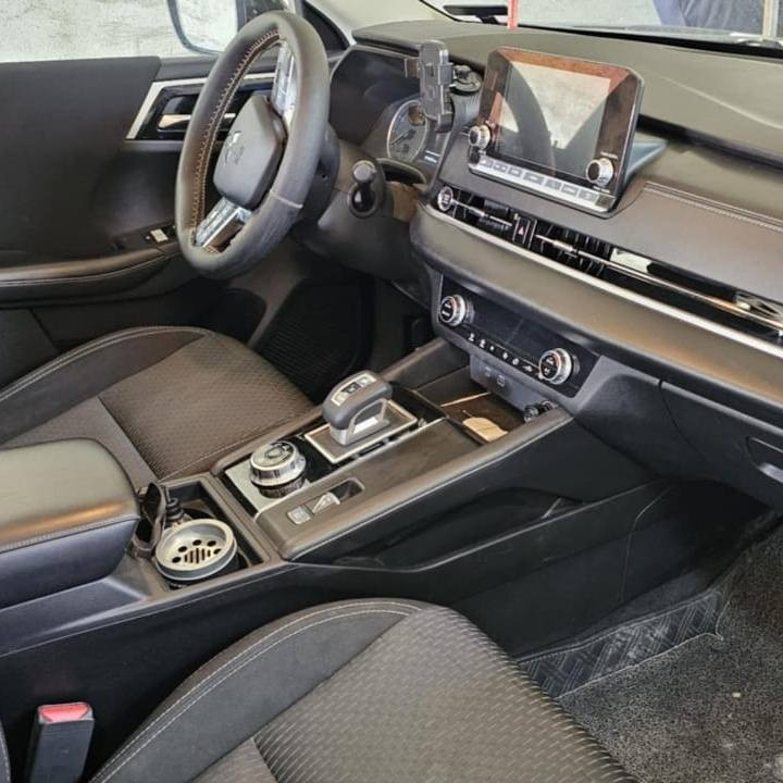 میتسو بیشی اوتلاندر2022 دەبل ئەکسل
50 هەزار مایل ڕۆشتووە 
ڕادار
کامیرا
حاسی پیشەوەدواوە
بۆنیدی بۆیاخی امرکایە 
بێ ئێرباگ

سـعـر : لە کۆمێنت داوابکە ڕاستەوخۆ بۆت دێت 📥 

گێر و مەکیەنەی بەشەرت 
هیچ کێشەیەکی تێدا نییە 

ژمارەی خاوەنەکەی 
***********
