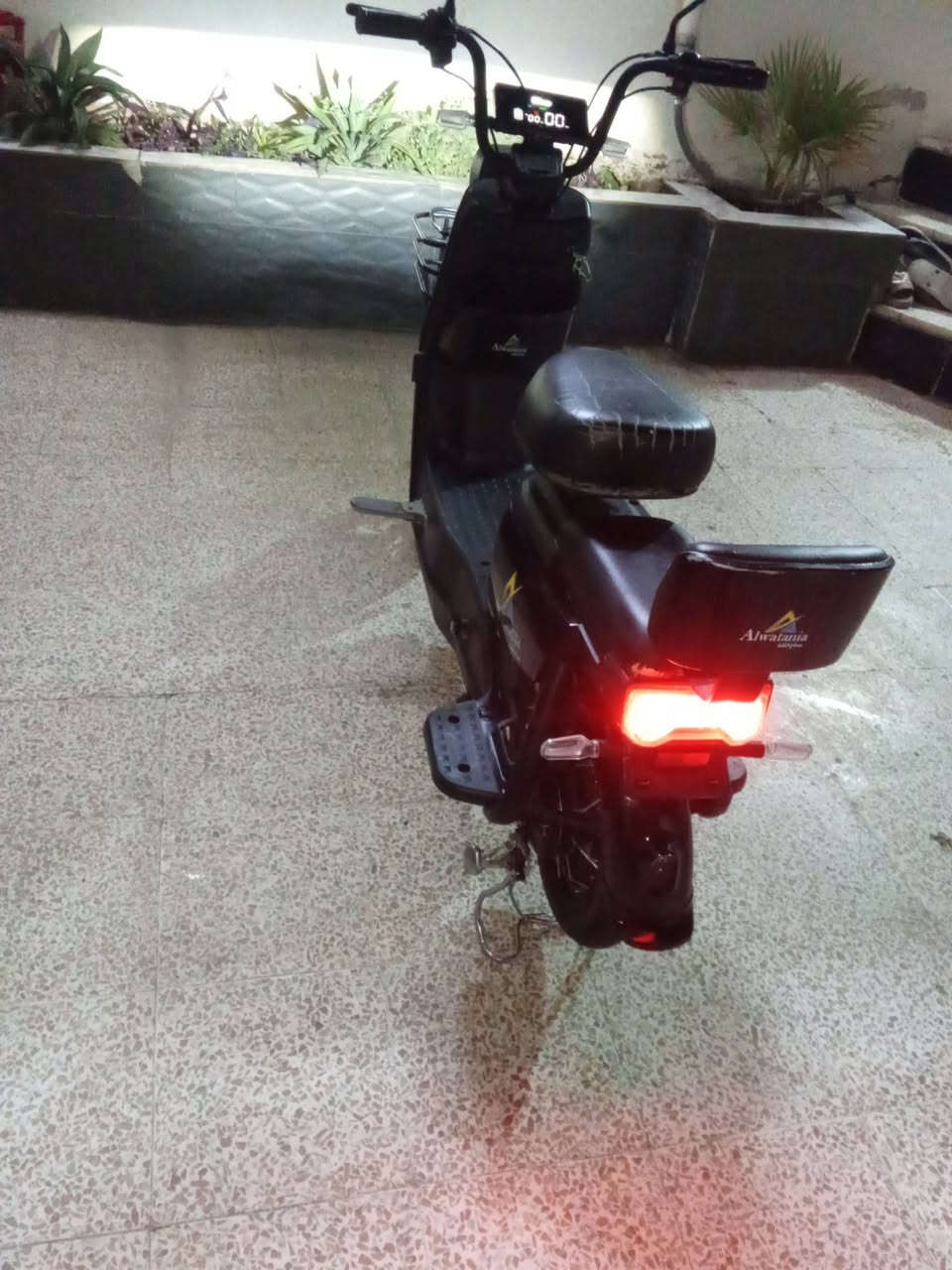 سلام وعليكم درجه شحن نظيفها  كلها شغاله للبيع حجم 14 والسعر 175 وبيها مجال المكان موصل جانب الأيمن منطقة اصلاح الزراعي الانتصال خاص او عالرقم ***********9
