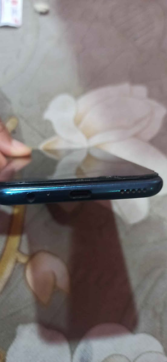 نقال y9 برايم ذاكرة128يرادله فقط شاشه للاستفسار*********** البصرة, العراق
