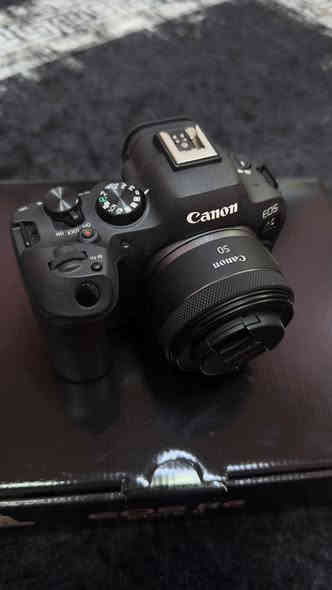 كاميرا كانون مشتريها شهر الخامس 
مستعمليهااا مرات قليله جداً الشتر 
ماواصل الف صوره بدي كاميرا نظيف جداً من ايزو بغداد مشتريهااا  
Canon EOS R6Mark Il
RF50mm F1.8 STM
غرض البيع عدم التفرغ للاستخدام
***********
