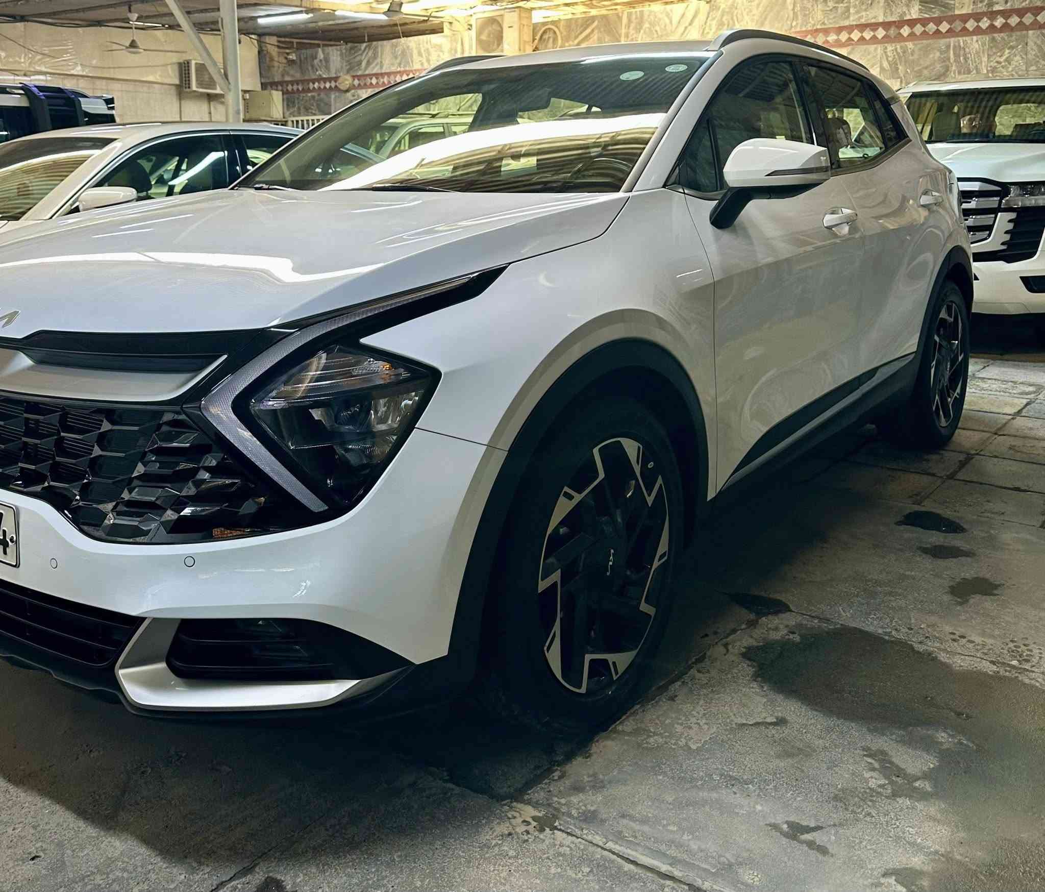 للبيع
كيا سبورتج 
خليجي ضمان وكالة نيم
مكفوله كفاله عامه
رقم اربيل شرط التحويل 
الموديل : 2024
ماشيه : 27.000 KM
المواصفات فول ماعدا قماره حديد
المكان : بغداد
الاتصال : ***********
