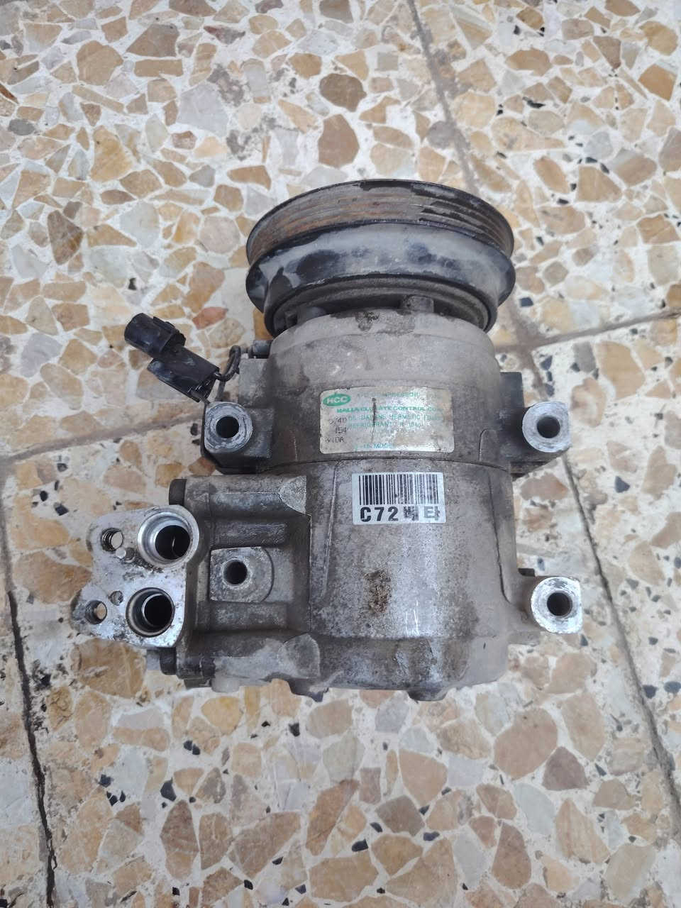 سلام عليكم عراض النتره ٢٠٠٩ دبلات كاملات وياهن راديتر وفريز وكنبريسر مكاني كربلاء حي العامل ***********

