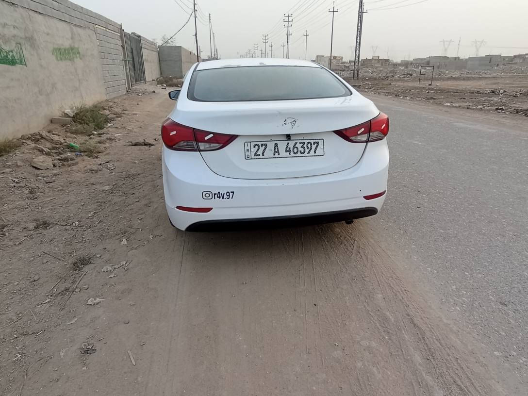 سلام عليكم النتره وارد خليجي محرك وكير كفاله تخم تاير حداده جديده تبريد شقال سعر 87بيهه مجال قليل مديل 2014رقم  *********** البصرة, العراق
