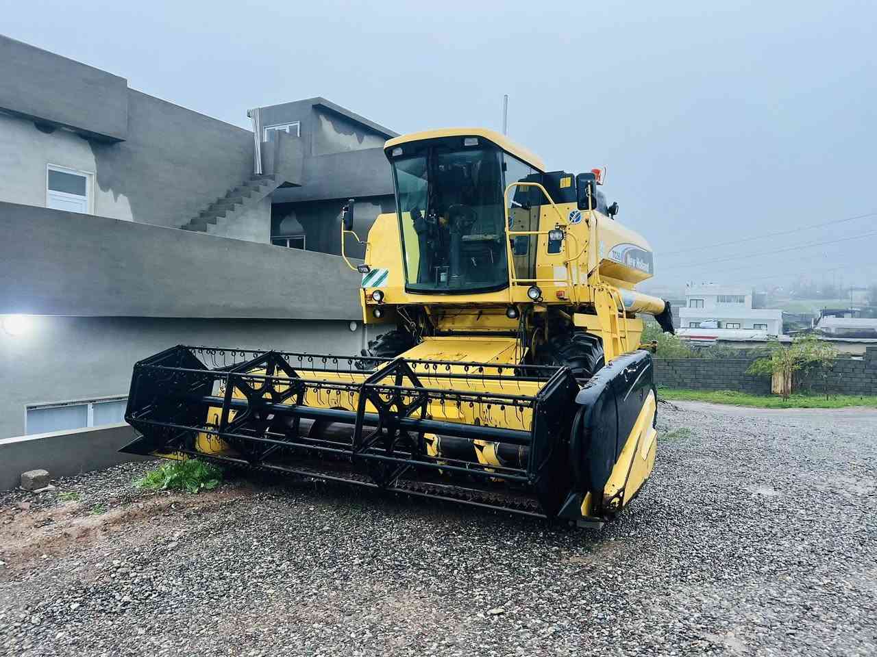 للبیع حاصودە نیوهلندی 2004دە بل درام هایدرو ٥بلم تبله ١٥ فوت نضيف ره قه م سنويه اربيل لعيم كسر مابيه سبغ مابيه سعر 470وه رقه بيه مجال مكان قضاء به رده راش ***********
