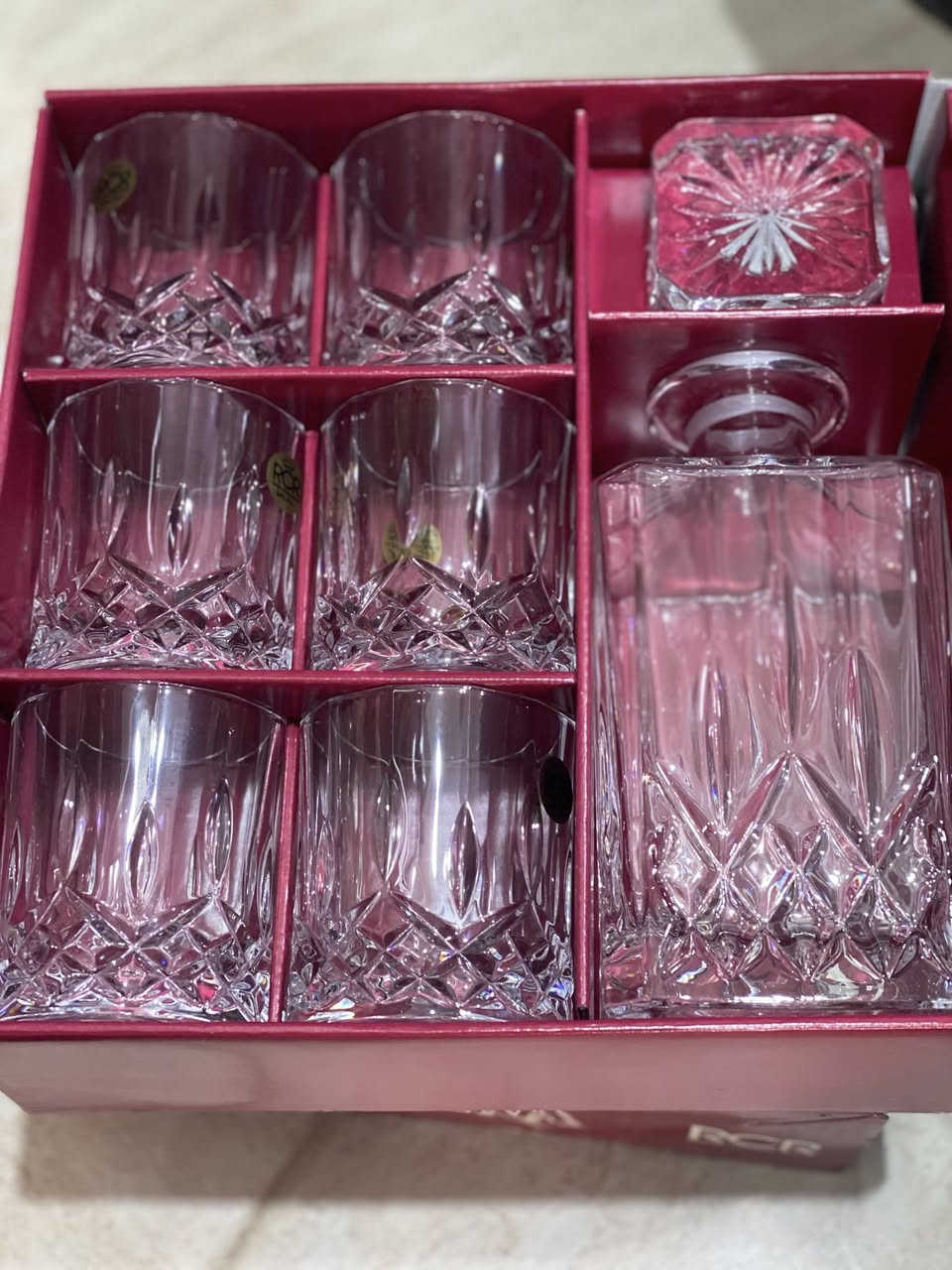 (الاصلي)
الانكليزي والالماني
افتخر باشياء تضيء لك المنزل وتضيف لمسات جميلة 
يوجد توصيل 🛵🛵🚀🚀


**إذا كنت صاحب هذا الإعلان وتريد حذفه لأي سبب، رجاءا أرسل رسالة إلى الدعم الفني**