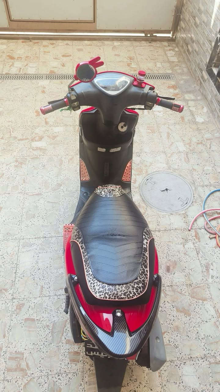 السلام عليكم ماكس عدله صارله فتره طالعه من رمبه الدراجه نضيفه شرط الدراجه ختم واحد ويا المكينه بوشه 49 بلادي الدراجه برغي مامفتوح بيها وللعلم كفرات البلادي ملاتها عندي ضامهن الدراجه سلف اشاير لايت هورن كلهن يشتغلن وشلعه ومعدل السعر خاص العنوان كربلاء بل ملحق خاص مفتوح أو تصال برقم ***********
