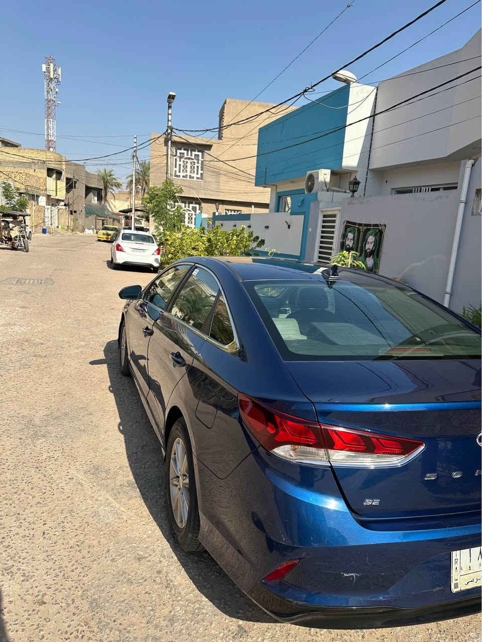 بسم الله الرحمن الرحيم 

🛑هونداي سوناتا 
🛑موديل 2018
🛑رقم نجف مداورك مباشر
#وارد امريكي حادثها فقط دحجه بالجاملغ الامامي 
🛑المواصفات 🛑
1-تحكم ستيرن جهتين 
2-كشنات جلد 
3-شاشه بلاديه 
4-كامره 
5-رادار 
6-شاشة اعطال 
7-داخل بيجي
وباقي المواصفات المعروفه 
#السياره بيه حالوب شويه خفيف 
🛑جاهزه كير ومكينة وحداديه وتبريد جاهزه 🛑
السعر : 115 وبيها مجال 
مكاني :النجف -كوفه 
للاستفسار :*********** النجف, العراق
