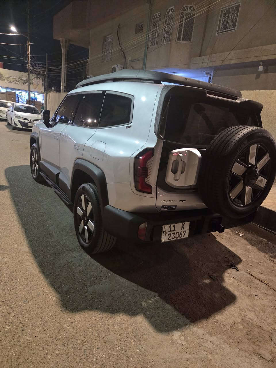 ديبال ٣١٨ للبيع بعدها زيرو ماشيه ١٣٠٠ فقط ٢٠٢٦ رقم بغداد مكانها بالبصره السعر ٤٧مليون  جديده كلشششش شاشه حتى للراكب اللي بصف سايق  داخل مشمشي  ***********
