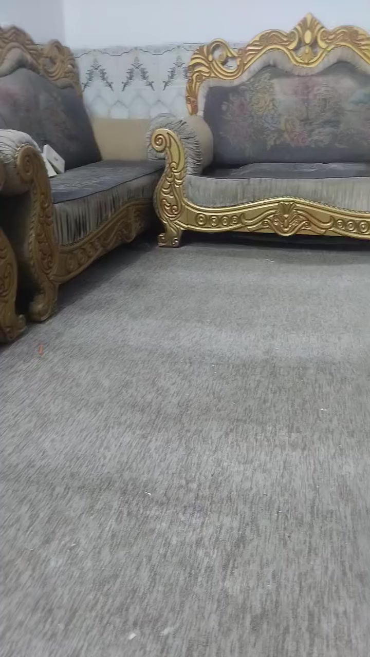 السلام عليكم تخم عشرة مقاعد للبيع سعر بلاش 150
بي ضرر قطعتين اسفنج اشويه نازل وتجاوي 2هم نازل
***********
