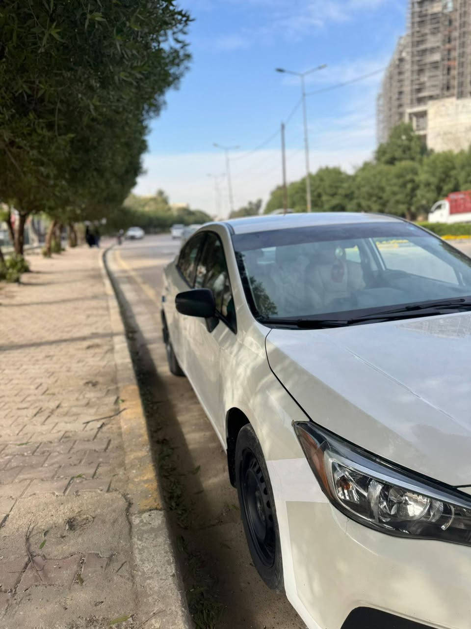 للبيع أو مراوس سوبارو ياباني موديل 2022 شاشة كامرة دوارة محرك 2000  كير عادي سيارة جديدة اسبير ما نازل حادث جاملغ امامي بدون ايرباك السعر، مناسب 97 اتصل على الرقم *********** بغداد, العراق
