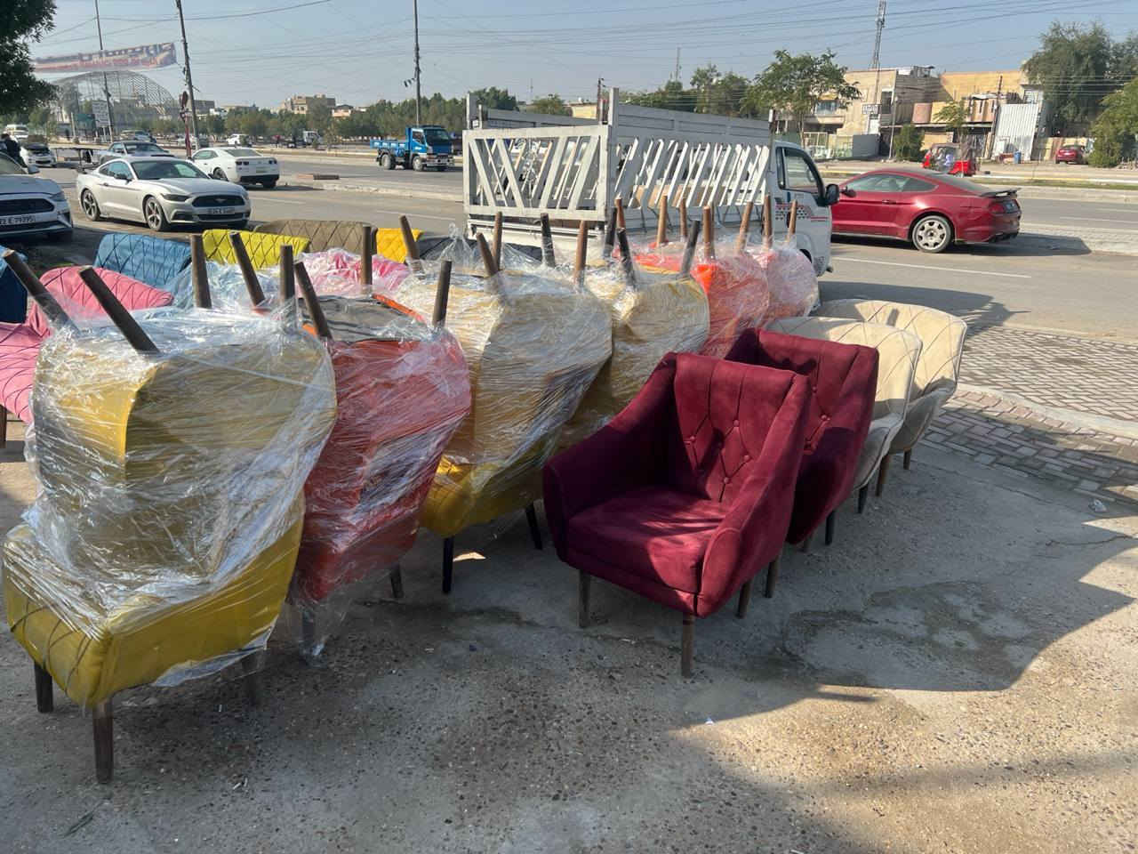 التخومة كراسي اصفر وبرتقالي
ولقنفات ازرق وردي ماروني اخضر اسود جوزي اصفر 
وينباع مفردات او كاملة حسب الطلب
4 مقعد ثنائية وكراسي 2
 ب 140 الف
5 مقعد ثلاثية وكراسي 2
 ب 170 الف
7 مقعد ثنائية وثلاثية وكراسي 2 ب   السعر215 الف
ثنائية وثلاثية بدون كراسي
السعر 175 الف

🦋 🦋

توصيل داخل بغداد  5 اطراف 10 
جميع  المحافظات 25 الف 🚚🚛

شركة 1 🌸🦋

موديل #ايراني 
بدون شد 🚫


**إذا كنت صاحب هذا الإعلان وتريد حذفه لأي سبب، رجاءا أرسل رسالة إلى الدعم الفني**