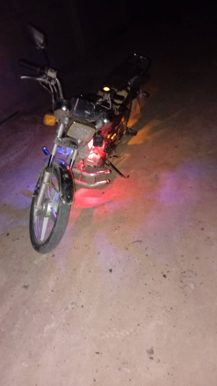 سلام وعليكم ماطور سيفان للبيع موديل 18 شلعه ومعدل ونعومه محرك خير من الله سعر 330 وبيه مجال رقم 
*********** ما متواجد على لفيس  مكاني ديالى شهربان
