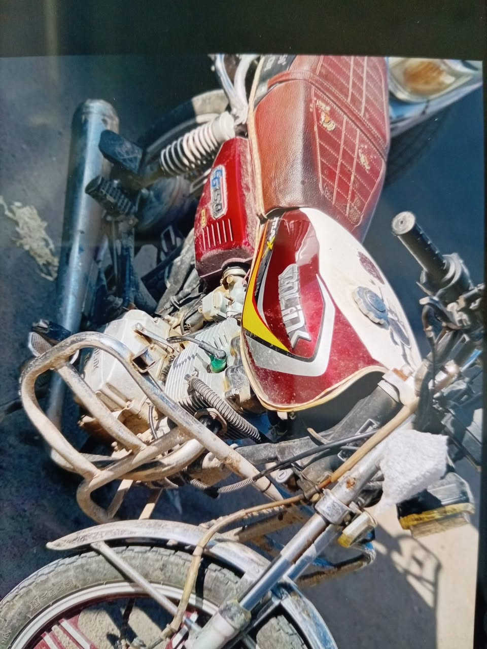 موطور إيراني للبيع السعر ٦٥٠ وبي مجال للشراي الاتصال ***********
