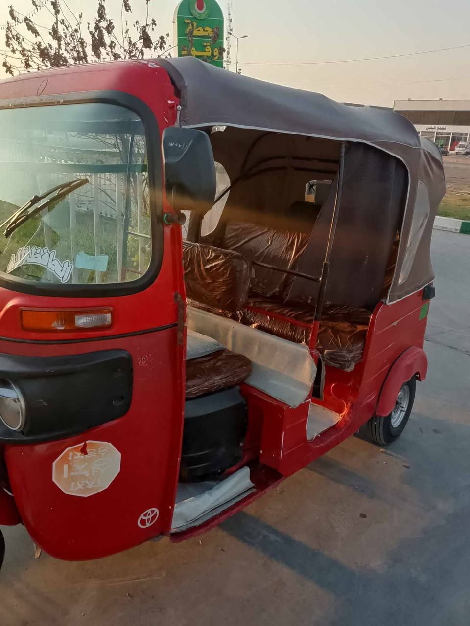 السلام وعليكم تكتك باجاج للبيع 
السعر مليونين مستعجل على بيعتها 
موديل 2018 

‎0770 466 0428
