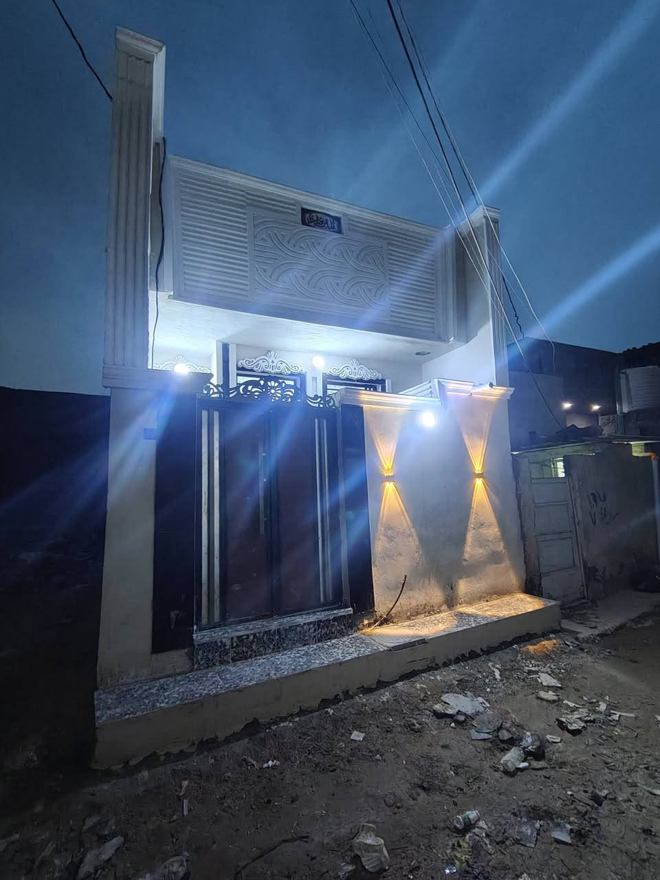 السلام عليكم بيت للبيع 75 متر طابقين بداية سبع اقصور قريب ع حي اور رفت صب بناء حديث كله تجي بس أجيب غراضك وتكعد كبل للاستفسار الاتصال 
***********
