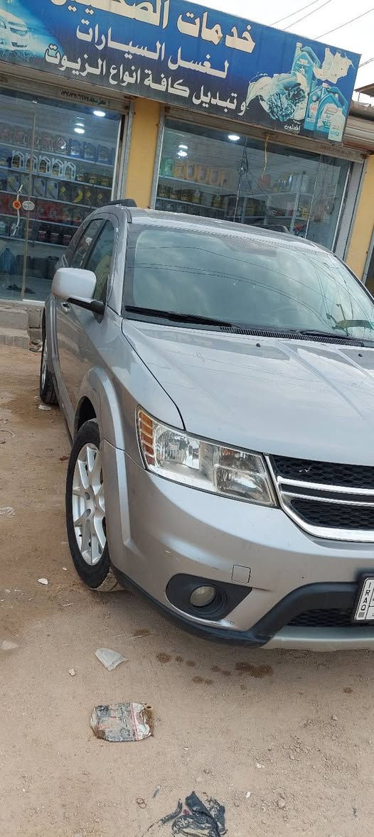 جورني سبعة راكب محرك ٤ سلندر
السعر ١٢٠ورقة اي ستفسار على الخاص


**إذا كنت صاحب هذا الإعلان وتريد حذفه لأي سبب، رجاءا أرسل رسالة إلى الدعم الفني**