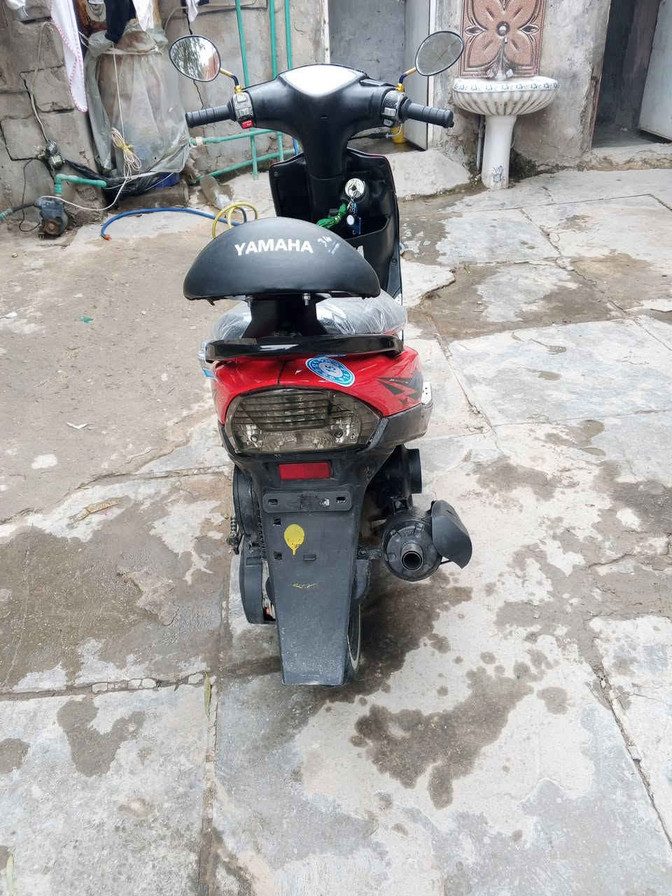 سلام عليكم دراجة ماكس عدلة كهربائيات شقالة مكينة مكفولة تخم تاير جديد شقالة نگرة سلف أوراق الدراجة موجودة لسعر 650  رقم الهاتف *********** العنوان بغداد الشعب
