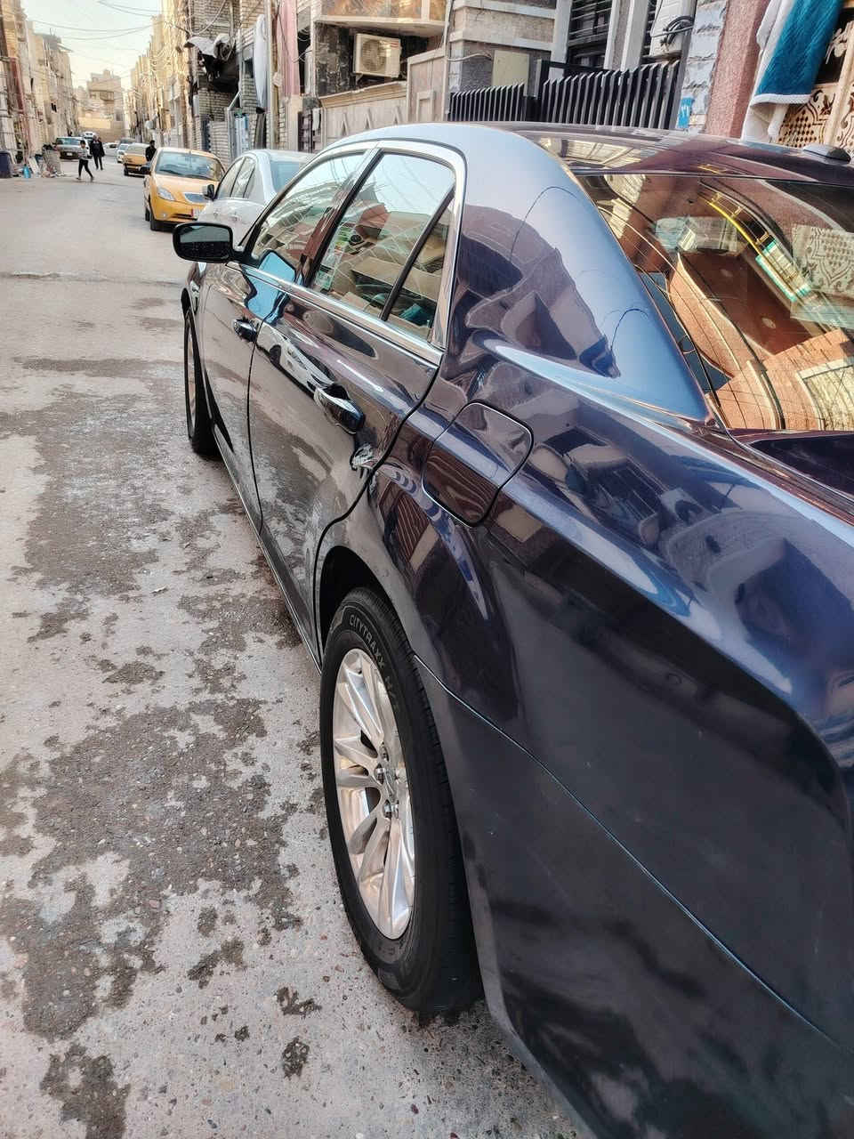 السلام عليكم ورحمة أوباما 2013 فول مواصفات بيهه قطعتين صبغ أثر شخط رقم بغداد كير ومكينه مكفوله مكاني بغداد مامتواجد ع فيس ***********
