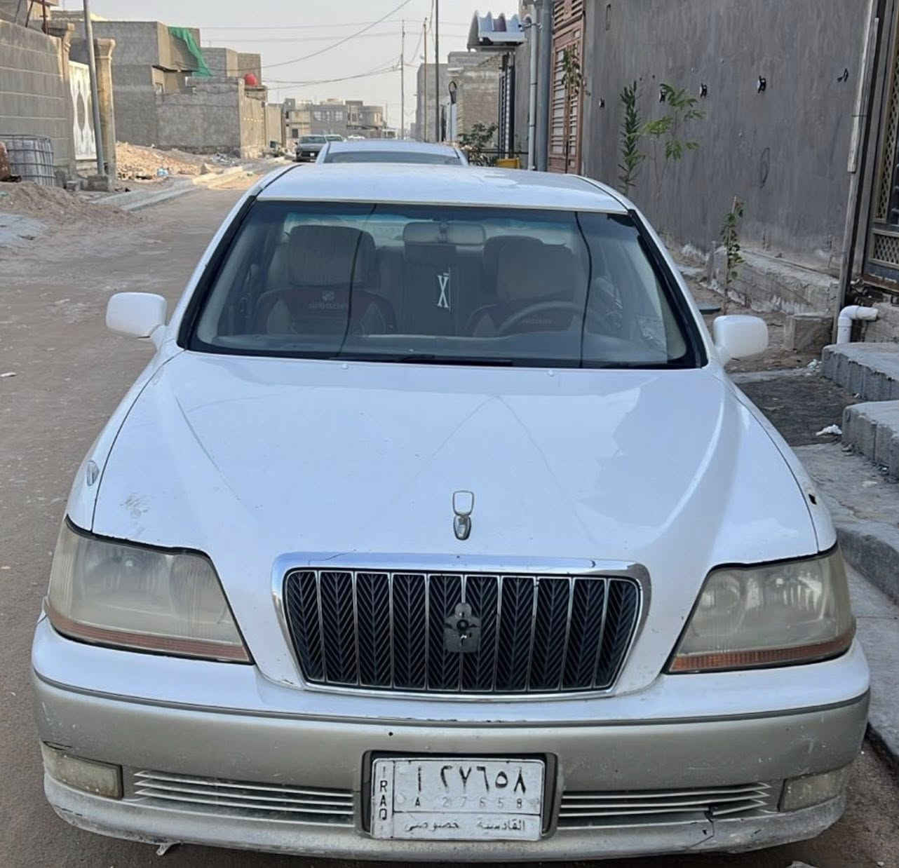 السلام عليكم  ماجستا موديل 2000 للبيع سنويه جديده باسمي السياره  تفاصيل اتصال ***********
