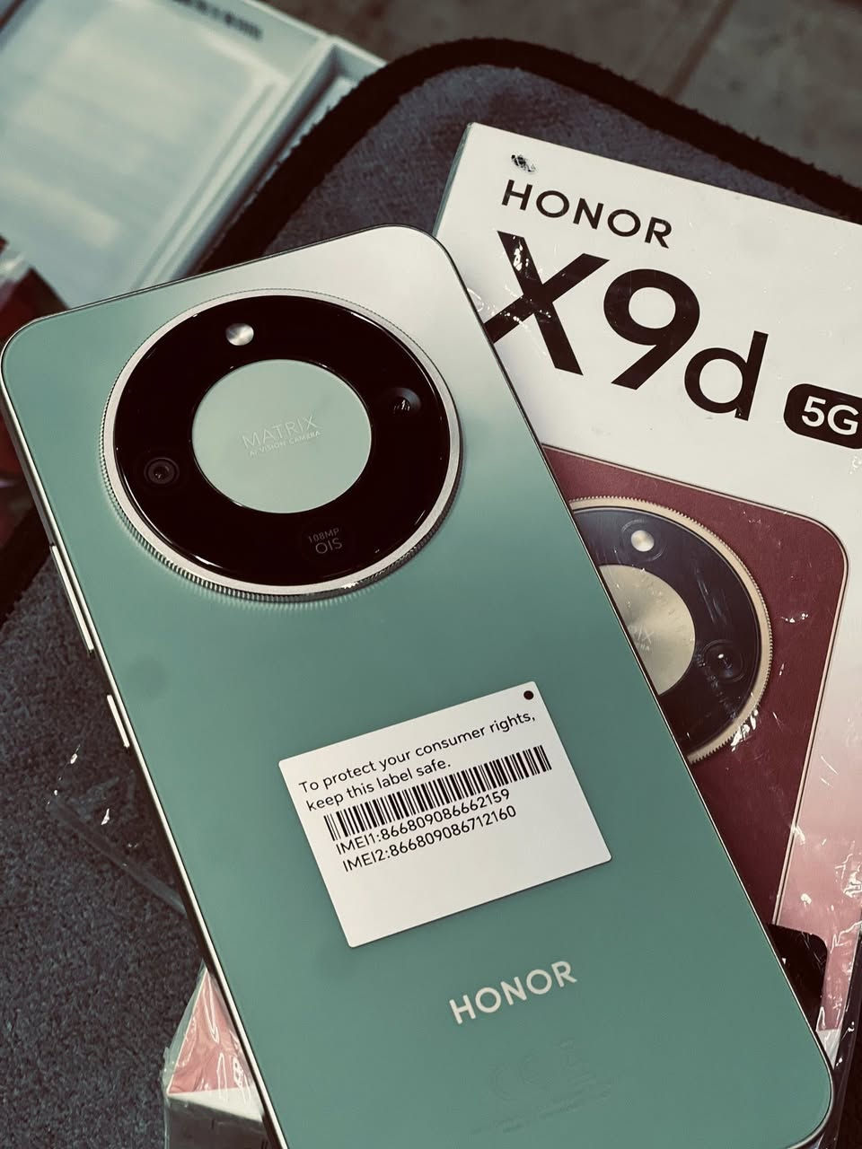 هونر اكس ٩دي
ذاكره ٢٥٦
رام ١٢
بطاريه ٨٣٠٠
جهاز اخو الجديد
شرط كارتون قراض ممستخدمه 
سعر ٣٥٠
***********
