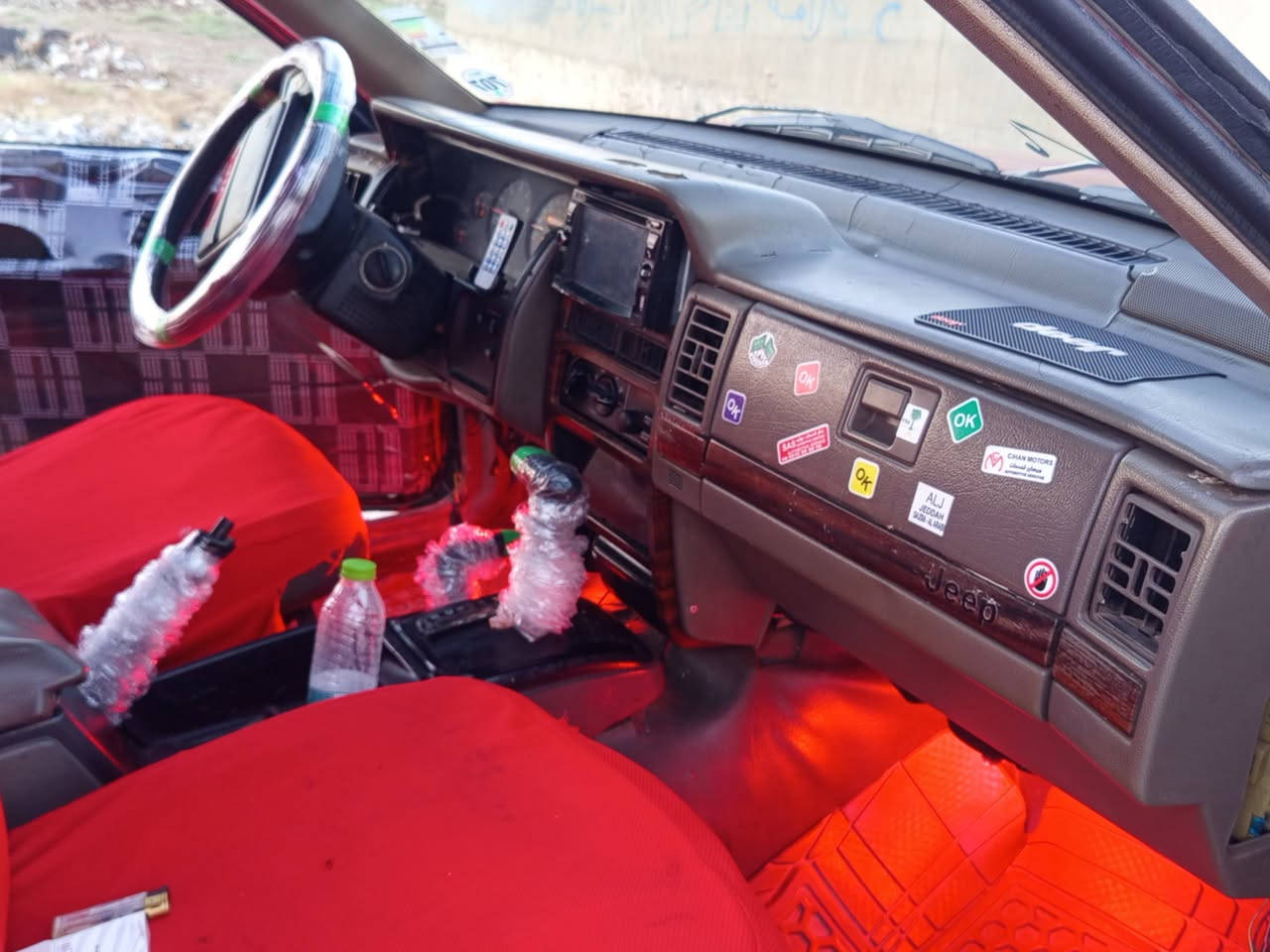 بە ناوی  خوای  گە ورە و  مهرە بان

23    گە ڵاو    مە جال      هە رزانترین....نرخ

جێب   گراند    مۆدێل    93    ئۆتۆماتیک

دە بڵ  ئە کسل    کامل   ئە شای   تە برید

گێڕو   مە کینە  وکارە بای  بە شە رتی 10 فیتر

کامل  گێچ و  برێک و  ئۆفە ر وو  کال ئیشە کات

4  تایە ی  جە بە لی  لە ژژێرایە  زۆرجایزه

ماڵی  دۆست و  شاخ و دە شتە  لێدراوی نییە

بە شە رتی  بڕاوە و   موس و  خایسات بێ عیب

نرخ   23  گە ڵاو  مە جال ***********

ناونیشان  سلێمانی  بە س  فرۆشن

