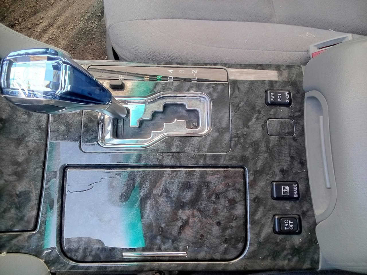 للبيع تويوتا كراون شاهينة 2004
رقم سليمانيه  انكليزي
 مداور  باسمي 
اللون  سلفري
شاصي (80)‎
بلوتوث مسجل 
بصمة تشغيل + 5بصمات
دواخل  رصاصي
3دكم
‎تخم تاير جديد
 ‎بردة خلفيه
تبريد قطعتين
‎تلفزيون
كامرة 
‎مانع انزلاق+Abs
‎مثبت سرعة
‎تحكم ستيرن
‎لحيه خلفيه وسبايدر جنطه
كشن كهربائي 
‎مري شفط 
تحويرتها فوك وجوه نجف تحوير سيد ولاء الجابري مقطع فيديو موجود
‎السيارة جاهزة حدادية (ظافر التميمي) قبل فتره كملته
كير ومحرك و مكفولة من الكص و الحادث و العيب الشرعي
عنواني بالنجف
السعر 155
***********
