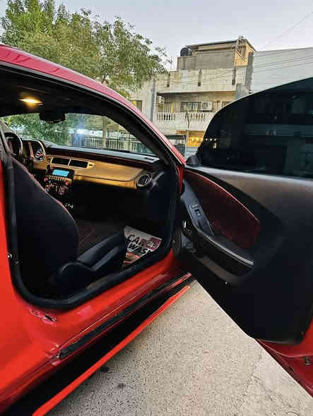 سلام عليكم 
للبيع كمارو موديل 2012. Rs

محرك 6 سلندر 3600

المواصفات

داتشو. 

تحكمات ستيرن

شفتات ستيرن

داخل جلد لونين

كشن كهرباء

الداخل مشتغله كله اناره داخليه متغير

عليه ويل كب 19 

لايتات اماميه LED

لايات زينون 

وارد امريكي حادث جوملغ خلفي وبلعراق جوملغ امامي وشويه من الباب صبغ 3 قطع بس. بدوون دواخل لغد شاصي كفاله. 

رقم بغداد الجديد تحويل مباشر

السعر 87  وبيه مجال 

مكان السياره حي الجامعه

للاستسفار (***********)
