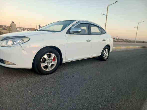 السلام عليكم
النترا خليجي 2009 
محرك 1600لا تبخير ولا تنقيص
بيها جاملغ امامي صبغ نص جاملغ خلفي كير صدر تبريد جاهز
فتحه سقف تحويل مباشر 
السعر 95 $وبيها مجال 
المكان الرمادي التأميم 
***********اعتذر عن بيع القسط
